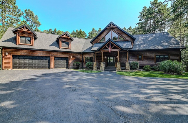 Experience luxurious lakeside living in our 5-bed, 5-bath retreat!