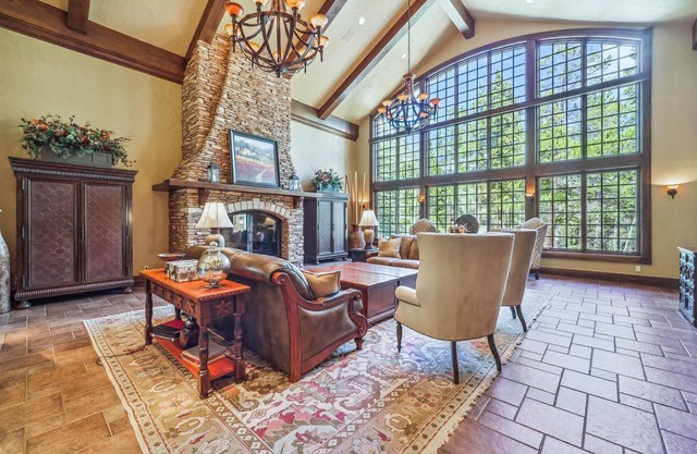Experience luxury at Gold King Retreat, a large home in Breckenridge with a private hot tub.