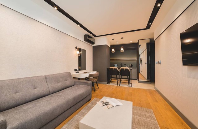 Experience Podgorica – 3 Stylish Suites in City Center - Free Parking!