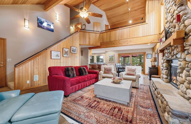 Exquisite Dog Friendly Northstar Home on Shuttle Route w/Private Hot Tub & HOA Amenity Access!
