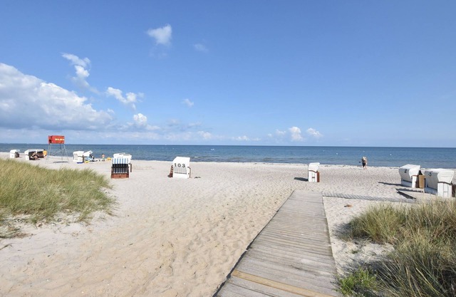 Exquisite Mansion in Pugholz near Sea