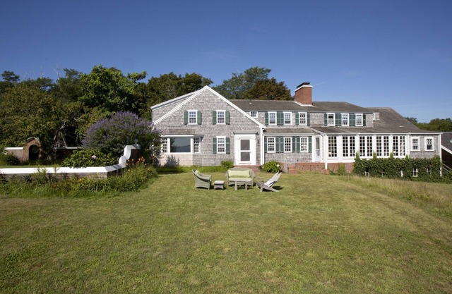 Exquisite Old Cape Charm, Spectacular Views, Huge Private Beach, Sleeps 20
