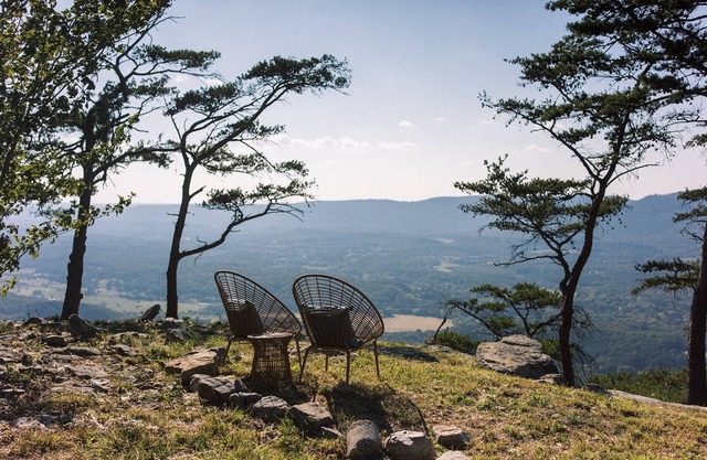 Extend Your Stay - 10% off 3 Nights or Longer This Summer