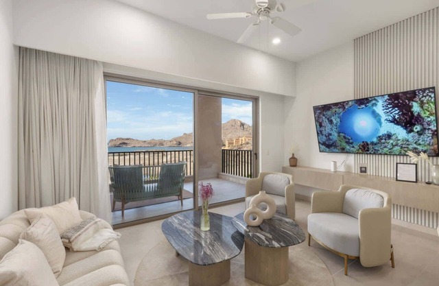 Extraordinary Beachfront Danzante Bay, Loreto
