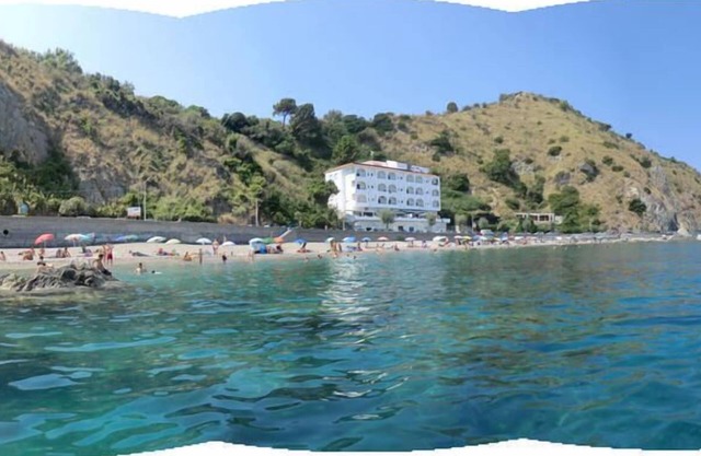Extraordinary Holiday House 50 meters from the sea in Capo d'Orlando - San Gregorio