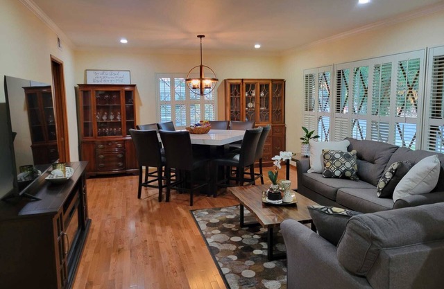 Extremely Chill 3 Bedroom Home