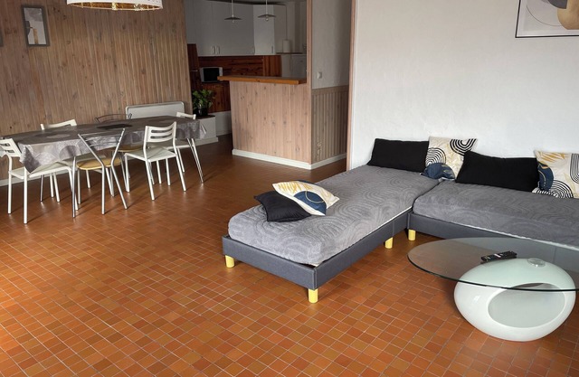 F3 with terrace and secure parking