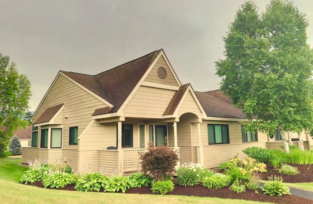 F48 Modern home with AC within walking distance of golf course and Mt Washington Hotel