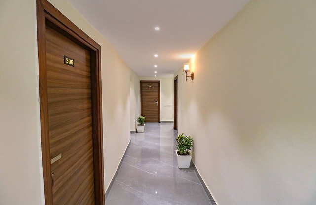Fabhotel Prime K9 Regency