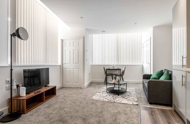 Fabulous 1 Bedroom Apartment in Central Rotherham