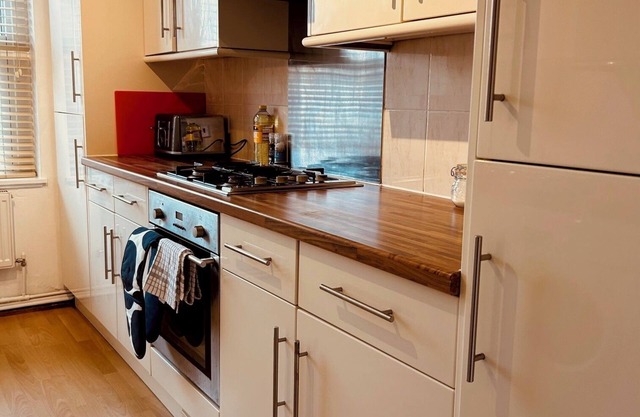 Fabulous 2-bedroom apartment with WiFi in charming Oxford