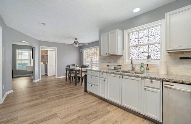 Fabulous 3-bedroom house with AC in Austell