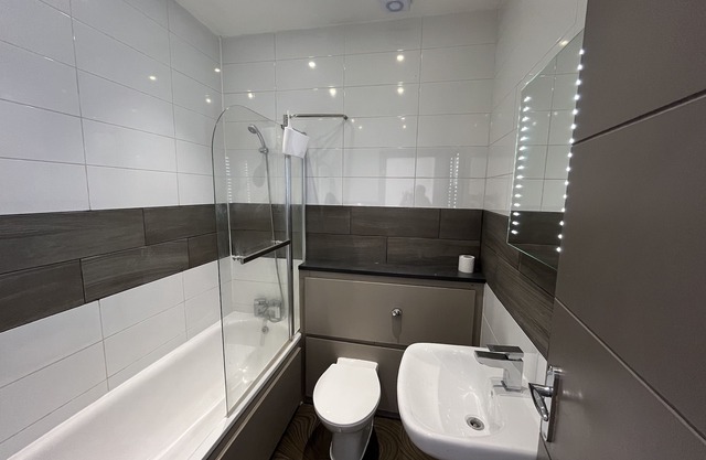 Fabulous apartment. 20 min from London bridge. 5 min Crystal palace