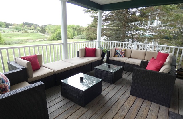 Fabulous Golfview Condo