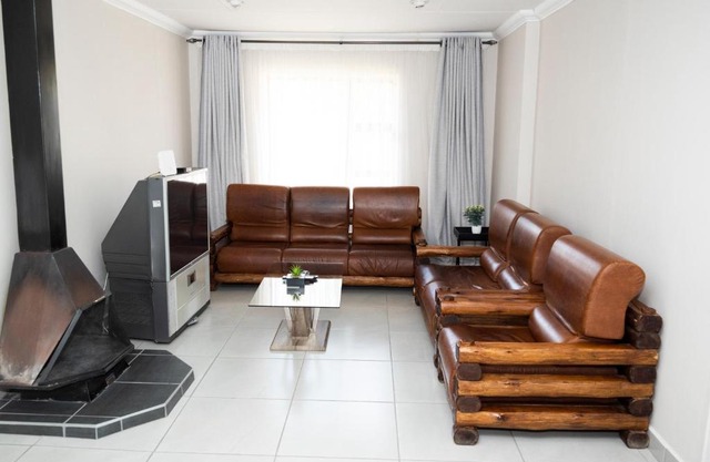 Faces Guesthouse La Provance