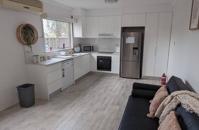 Fairfield 3 Bed House Netflix andFree Parking