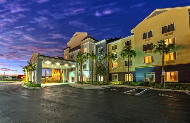 Fairfield Inn and Suites by Marriott Naples
