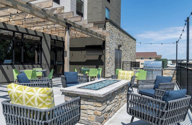 Fairfield Inn & Suites By Marriott Norfolk