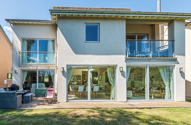 Falcon House (CW73), Lower Mill Estate, Cotswolds