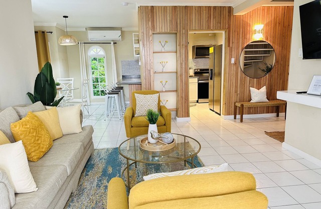 Falcon Oceanview3BRCondo/Free Airport Transport/5minsWalkToBeach/Gated/Security