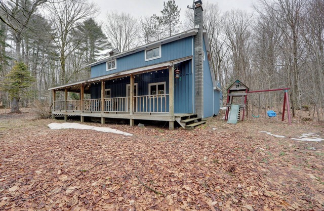 Fall Festival Retreat: Cabin w/Deck & Yard!