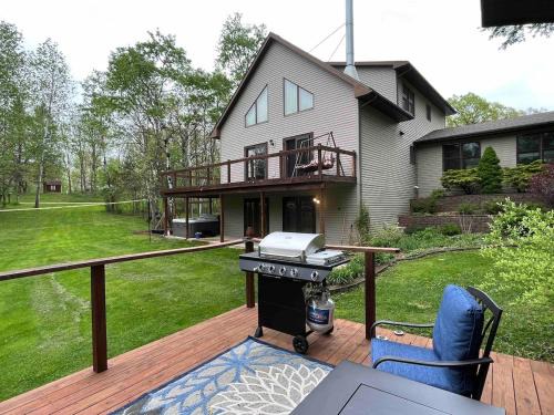 Fall Lovers Hideaway Near Lake Geneva