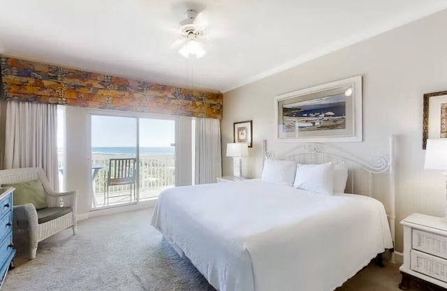 FALL RATES, MAKE US AN OFFER, 1 Bedroom Studio at Tops'l Great Views!