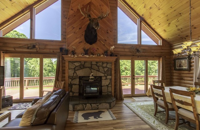 🍁Fall Weekend Getway! Book Now!🍁