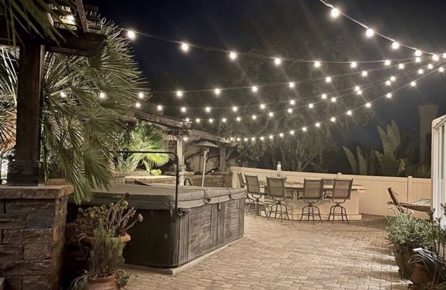 Fallbrook Family Retreat - Hot Tub/Resort like yard!