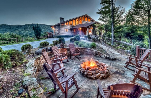 Falling Waters Lodge - Magnificent Views | Large Wraparound Decks | Hot Tub & Game Room