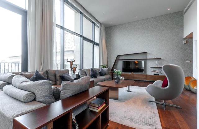 FAM Living -Ultimate Penthouse Experience 4 Bedrooms, Guest Room and Private Pool