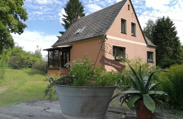 Family and dog-friendly vacation home BB2 in Bad Brambach