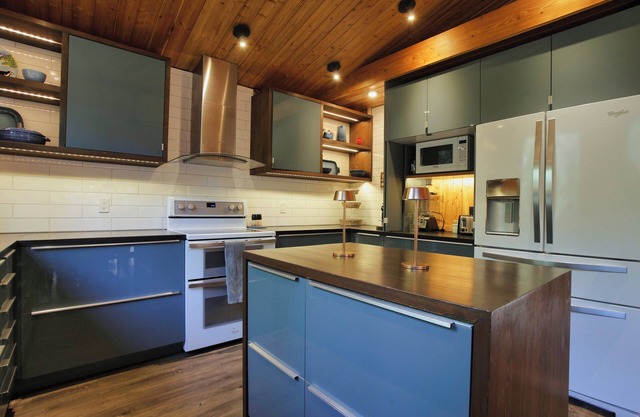 Family and pet friendly Ski and bike retreat