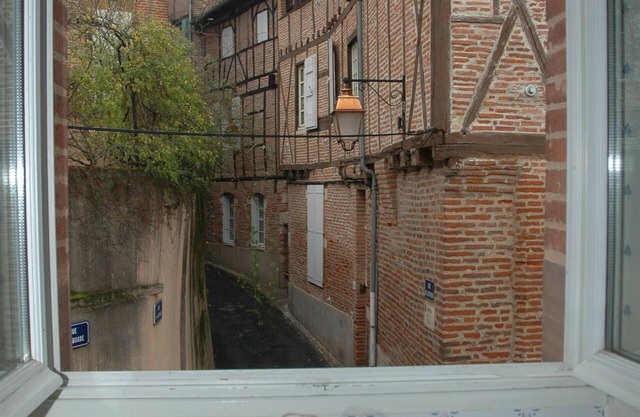 Family apartment 2/4 people downtown, quiet, Fiber wi-fi