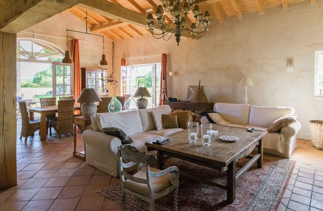 Family Château Retreat