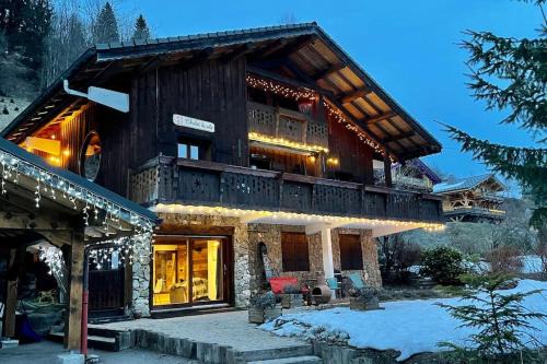 Family Chalet, Stunning Views & New Hot Tub