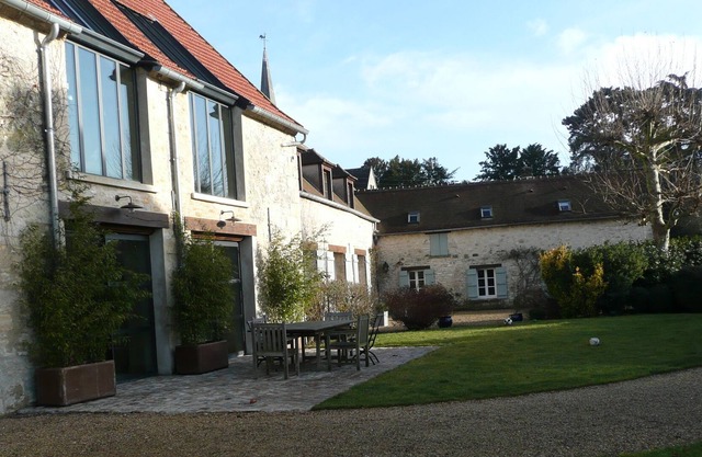 Family country house with swimming pool, 10pax
