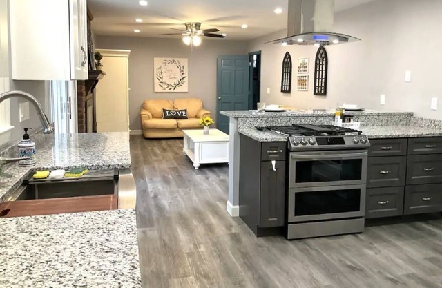 Family-Friendly 4 bedroom home with game room.