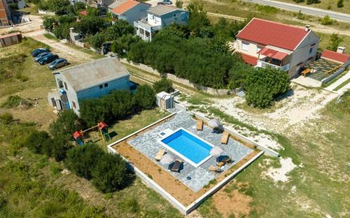 Family-friendly apartments with swimming pool Rtina - Stosici, Zadar - 21450