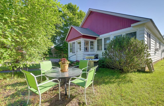 Family-Friendly Home in Downtown North Creek