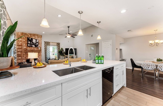 Family-Friendly Home Near Great Southwest Equestrian Center – Horse Show Special