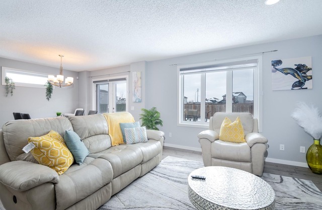 Family-Friendly Home»Office»AC»Garage»Large B.yard