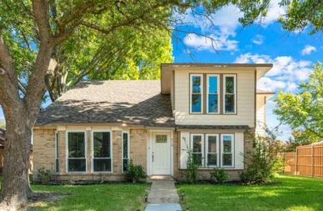 Family friendly home with easy access to Dallas and airport!