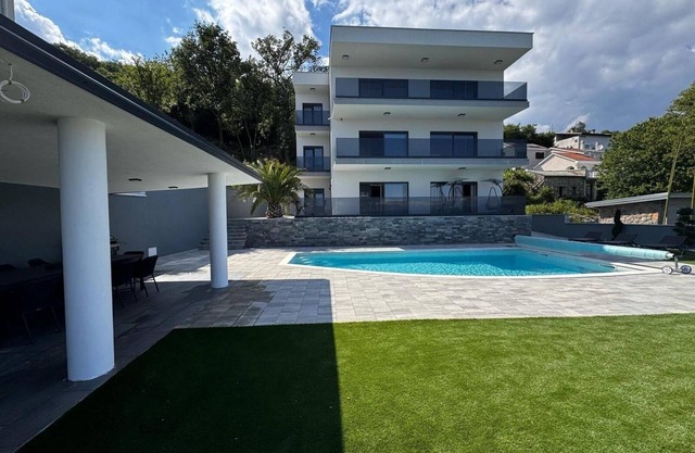 Family friendly house with a swimming pool Opatija (K-23833)