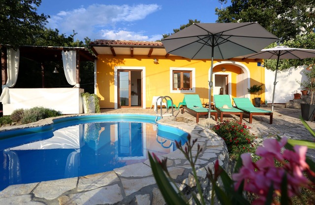 Family friendly house with a swimming pool Ripenda Verbanci, Labin (K-16583)