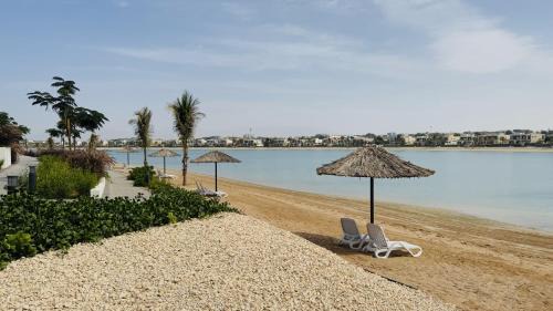 Family Heaven - Private Villa - Private Community Beach - Brand New - Playstation and Games - Close to the Casino being built