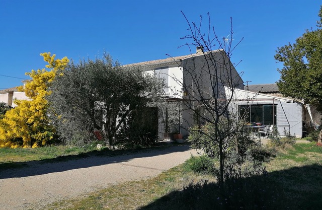 Family home of over 300m2 in a Gard village 10 minutes from Avignon!