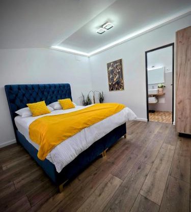 Family House Deva