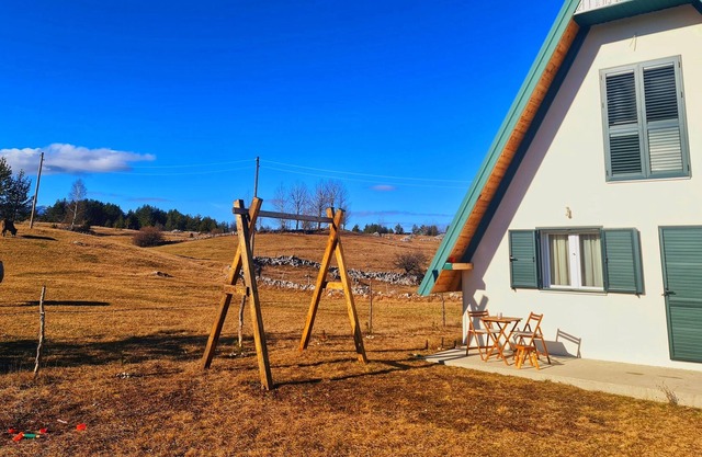 Family house in a beautiful and quiet part of Žabljak.