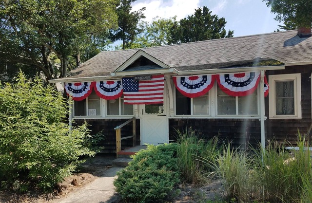 Family house with easy access to beach and town
